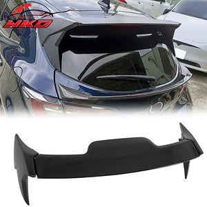 Convient pour Toyota GR Corolla Hatchback 2019-2026, becquet de toit noir brillant - Product Image 1