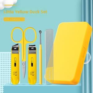 Kit de manicura amarillo de 5 piezas, cortaúñas de acero inoxidable, tijeras manuales para uñas, tenedor para cutículas, lima de uñas, herramientas de belleza portátiles - Product Image 3