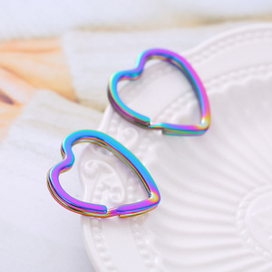 Llavero con hebilla de cinturón de acero <span class=keywords><strong>y</strong></span> metal en forma de corazón fuerte para accesorios de bolso <span class=keywords><strong>y</strong></span> llaveros - Product Image 3