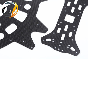 Accessoires de planche de drone en fibre de carbone personnalisés - Haute qualité et précision - Product Image 4