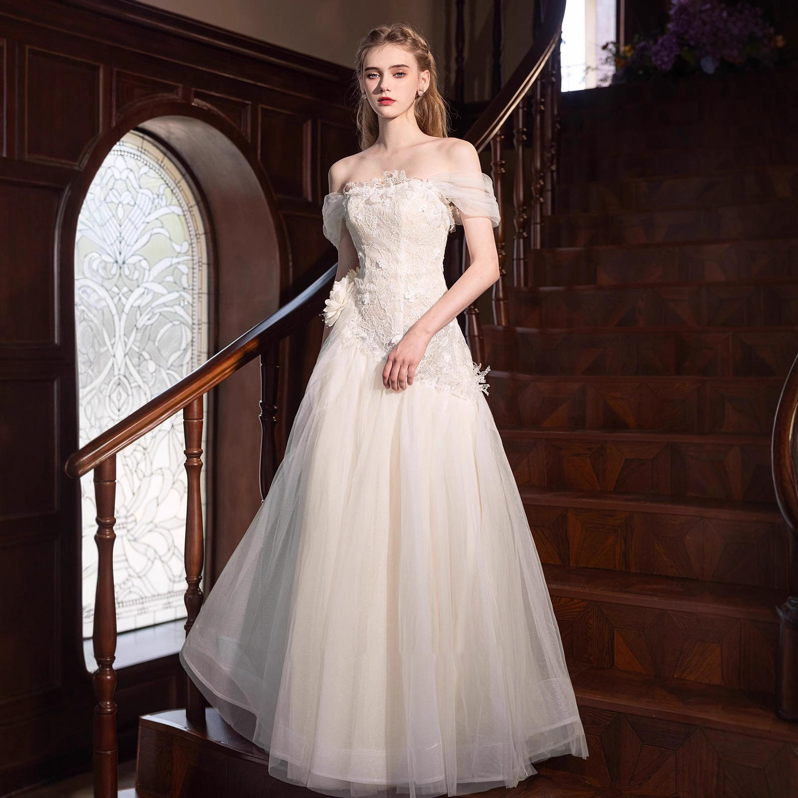 Wedding Gown White Lace Engagement Dress Ball Gown Wedding Dress