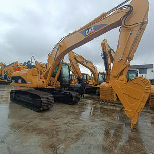 Excavateurs d'occasion CAT 320C/L Excavatrices sur chenilles originales de 20 tonnes Excavatrices Caterpillar Excavatrices sur chenilles CAT 320C/L d'occasion en vente - Product Image 3