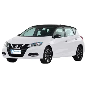 Atacado Dongfeng Pequeno Hatchback Gasolina Nissan Tiida Combustível Auto 1.6l Cvt 5-lugares Carros Usados