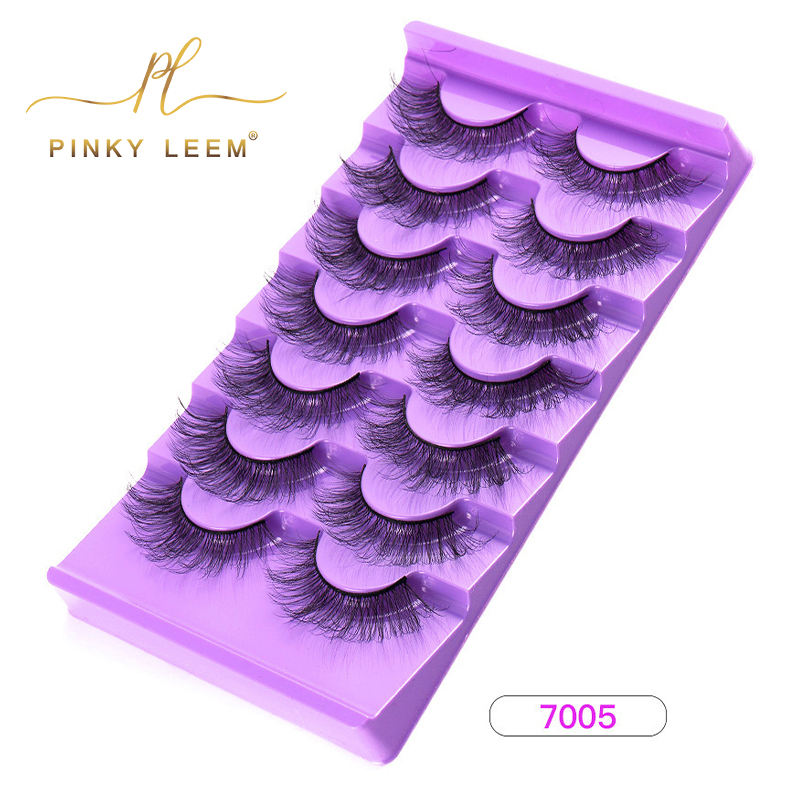 7 pairs of dazzling eyelashes