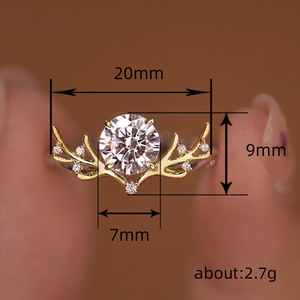 Anello con Cristalli e Corna di Cervo per Donne, Stile Festivo, Elegante, Moda Quotidiana, Accessorio Regalo - Product Image 4