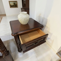 Table d'appoint en bois massif américain - Table basse carrée en bois de séquoia avec tiroir - Convient aux maisons, hôtels et appartements