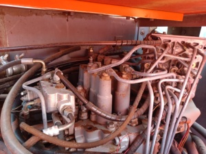 Pelles hydrauliques sur chenilles Hitachi ZX120 d'origine japonaise 12 tonnes ZX120-3 120-5 pelleteuses à godets d'occasion - Product Image 4
