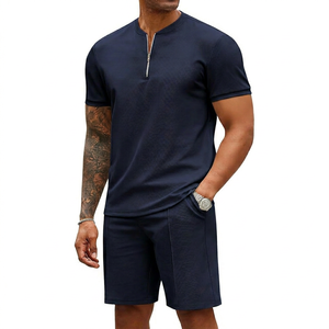 Conjunto de camiseta y pantalones cortos de verano para hombre, color azul marino, con cuello de cremallera, de secado rápido, tejido de punto, color sólido, ropa deportiva. - Product Image 1
