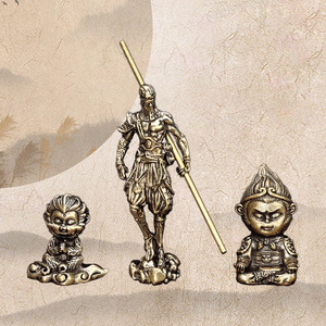 Trofeo de Escritorio Antiguo de Cobre con Diseño de Mono del Zodiaco, Mitología Negra de Wukong, Fuego Infernal, <span class=keywords><strong>Buda</strong></span> Victorioso - Product Image 1