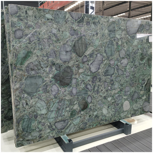 Losas de Cuarcita Verde Esmeralda <span class=keywords><strong>Palladium</strong></span> Smeraldo Brasileña Exótica, Pulidas, con Retroiluminación LED para Encimeras de Cocina y Sala de Estar - Product Image 1