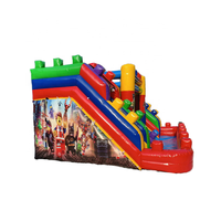 Structure gonflable commerciale personnalisée en PVC, type blocs de construction, avec souffleur, capacité 400 kg, installation facile