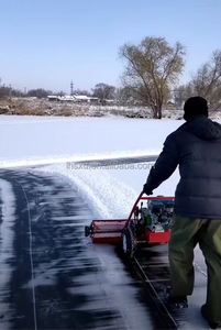 Petite <span class=keywords><strong>pelle</strong></span> à <span class=keywords><strong>neige</strong></span> à poussée manuelle/équipement de déneigement automoteur/balayeuse de <span class=keywords><strong>neige</strong></span> de route - Product Image 6