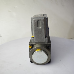 Válvula Direccional Proporcional R901411433 4WRPEH10C4B100L-3X/M/24A1 - Product Image 4