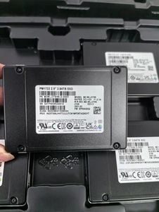 Samsung PM1733 pm171.92 için yepyeni 3.84 TB 7.68T 15.36TB MZWLJ15THALA-00007 TB PCIE X4.0 U.2 NVME SSD Ultra yüksek kapasiteli - Product Image 5
