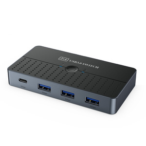 Conmutador USB 3.0 de 2x4 Puertos KVM para Computadora con Conexiones USB-C y USB-A - Product Image 5