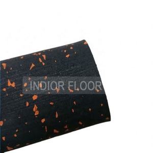 Rollo de Lámina de Goma para Piso de Gimnasio Comercial de 10 mm para Fútbol Sala Emiratos Árabes Unidos - Product Image 1