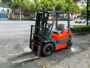 Movimiento de carretilla elevadora Toyota de 1,5 toneladas, motor diésel usado, bomba, Motor, caja de cambios, engranaje para industrias de construcción agrícola - Product Image 6