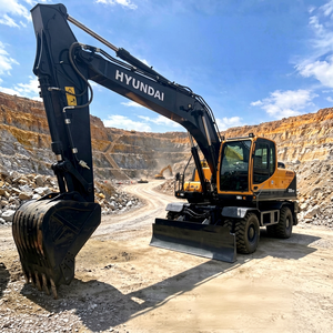 Excavatrice sur pneus Hyundai R210W-9 d'occasion, importée du Japon, 20 tonnes, modèle 2019, moteur à faible kilométrage, excellentes performances, 12 - Product Image 1