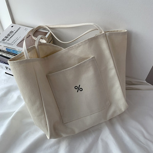 Sac en toile unique et nouveau pour femmes, style européen, simple, grande capacité, adapté aux étudiants, tissu épaissi, été <span class=keywords><strong>2022</strong></span> - Product Image 2