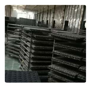 Venta superior al aire libre 1x1 alfombra de goma para gimnasio 2cm Sol Exterieur Fitness gimnasio suelo de goma - Product Image 2