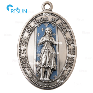 Saint patron religieux des soldats de France, Sainte Jeanne d'Arc, collier pendentif dévotionnel avec centre de chapelet, médaille personnalisée Sainte Jeanne d'Arc - Product Image 4