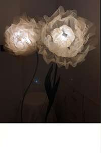 Peonía Floral de apertura y cierre automático hecha a mano de lujo con luz ambiental para decoración de fondo - Product Image 3