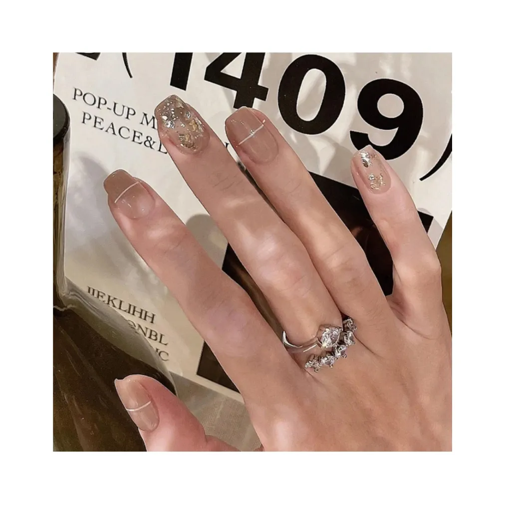 Uñas postizas nueva moda personalizada medio ovalado negro francés blanco mariposa Prensa en uñas ABS acrílico almendra uñas artificiales