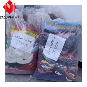 Abbigliamento Invernale da <span class=keywords><strong>Donna</strong></span> all'Ingrosso, <span class=keywords><strong>Vestiti</strong></span> di Seconda Mano di Marca, Balle di Abbigliamento Usato Misto di Marca - Product Image 5