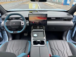 Jetour L6 1.5T 4WD Max 0 Transfer, SUV de Alta Calidad con Pintura Original - Product Image 6