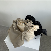 Sac à bandoulière en nylon froncé tendance pour femme, grande capacité, style hobo souple, léger, sac messager, lavable