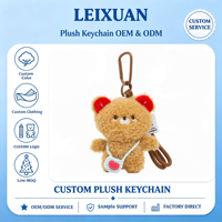 Porte-clés en peluche ours brun mignon avec oreilles rouges, cœur au crochet, pendentif de sac à dos, cadeau pour filles