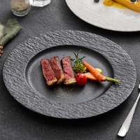 Elegante Luxuriöse Keramik-Flachteller Nordisches Minimalistisches Design Mikrowellengeeignet Glasierte Oberfläche Exquisit Hochwertig für den Hausgebrauch