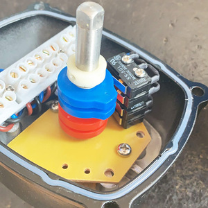 Vannes à bille et à papillon pneumatiques en alliage d'aluminium avec indicateurs à dôme, dispositifs de retour de signal de limite de point - Product Image 1