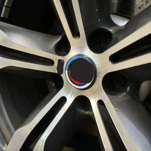 Pour <span class=keywords><strong>BMW</strong></span> X1 X3 X5 Séries 1 3 5 7, enjoliveurs de moyeu de roue en fibre de carbone, emblèmes de capot avant et de hayon arrière 56mm 68mm 82mm 74mm 45mm - Product Image 3