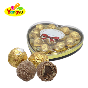 Bonbons au chocolat en forme de cœur, enrobés de feuille d'or, certifiés halal, en boîte métallique, vente en gros - Product Image 1