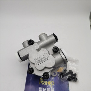 ปั๊มเกียร์ YN10V00014F2 เหมาะสำหรับรถขุด SK200-6 SK200-6E SK200-8 ปั๊มไฮดรอลิกไพล็อต YN10V00014F2 - Product Image 2