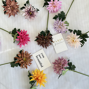 Flores Artificiales de Dalia de PU para Decoración de Bodas, Hoteles, Escaparates y Paisajes - China - Product Image 1