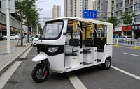 Nouveau style de tricycle électrique à moteur, type tuk-tuk, à double rangée et 6 places, pour le transport de passagers, idéal pour les entreprises de location de mototaxis.