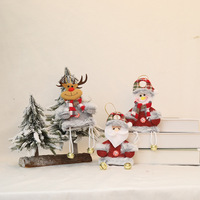 2025 Mini doux Non-tissé tissu noël animaux en peluche jouets père noël bonhomme de neige wapiti ours brun petite cloche PP coton pour