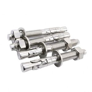 Boulons A193 B7 et écrous A194 2h, boulons à tête cylindrique ASTM A193 Gr B7, boulons à tête cylindrique A193 B7 - Product Image 1