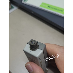 Sonda de Voltaje Activa FET Tektronix P6217 Vintage con 0.4pF hasta 4GHz, Usada - Product Image 2
