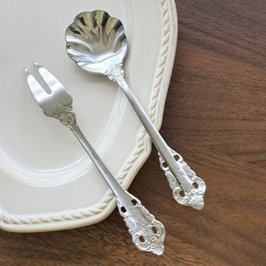 DF354 Stainless Steel <b>Serving</b> <b>Spoon</b> And Fork Set With Ornate Handle Design For Household Use - Product Image 6