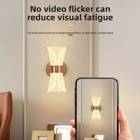 Lampe murale de chevet LED en aluminium, design moderne et minimaliste, luxe léger, abat-jour en acrylique en forme de corne, intensité réglable, pour l'intérieur et l'extérieur