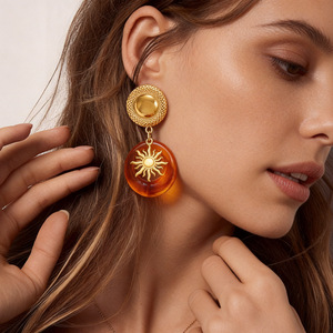 Pendientes Colgantes de Sol en Color Ámbar Marrón, Chapados en Oro de 18k, de Acero Inoxidable, para Fiestas, Pendientes de Moda - Product Image 1