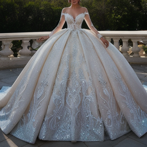 S0950G 2024 Nouvelle Robe de Mariée Élégante et Ajustée en Dentelle Vintage avec Traîne Chapelle, Robe de Soirée de Haute Qualité, Robe Française - Product Image 1