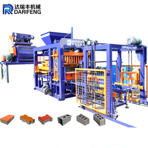 Máquina para Fabricar Bloques QT5-15, Totalmente Automática, para Ladrillos de <span class=keywords><strong>Cemento</strong></span> y Hormigón, Línea de Producción de Bloques Huecos y Sólidos, <span class=keywords><strong>Precio</strong></span> de Fábrica - Product Image 1