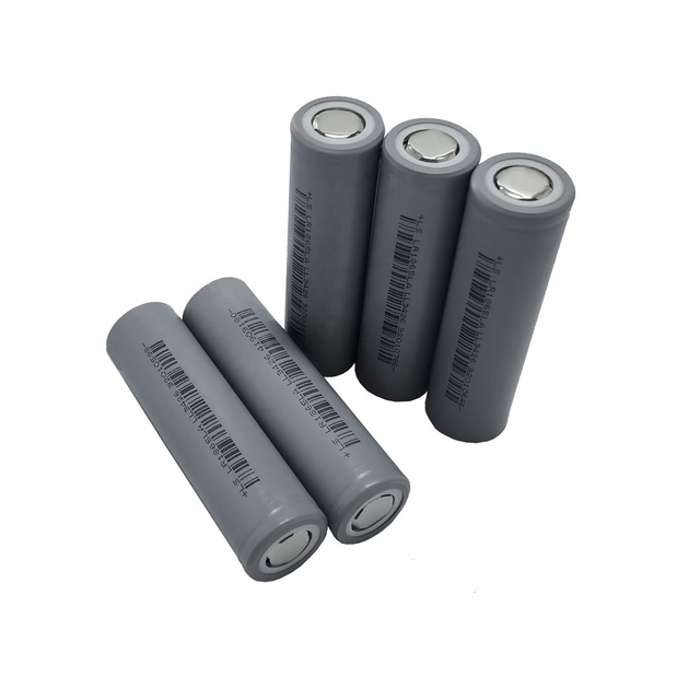 High Discharge Rate 18650 2000mAh 10C 3.7v Lithium Ion Battery 18650 Lithium Battery Rechargeable Li-ion Cells for Power Tools