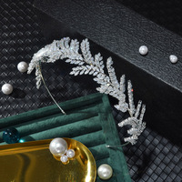 Nouveau Style dames fleur cheveux cerceau petite princesse anniversaire dîner feuille forme Zircon bandeau couronne