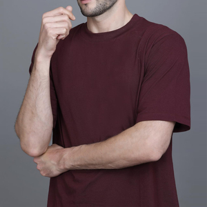 ราคาขายส่ง เสื้อยืดผู้ชายคุณภาพสูง ออกแบบใหม่ทันสมัย สวมใส่สบาย ชุดเสื้อยืดและกางเกงขาสั้นผ้าฝ้าย 100% - Product Image 5