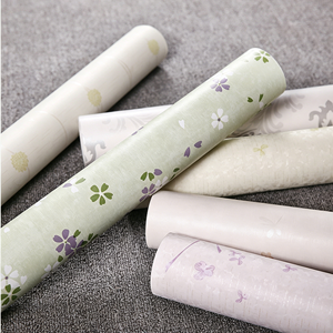 Wallpaper PVC Modern Bermotif Bunga dengan Lapisan Premium - Perekat Sendiri Tahan Air untuk Kamar Tidur, Ruang Tamu, Dapur - Product Image 1